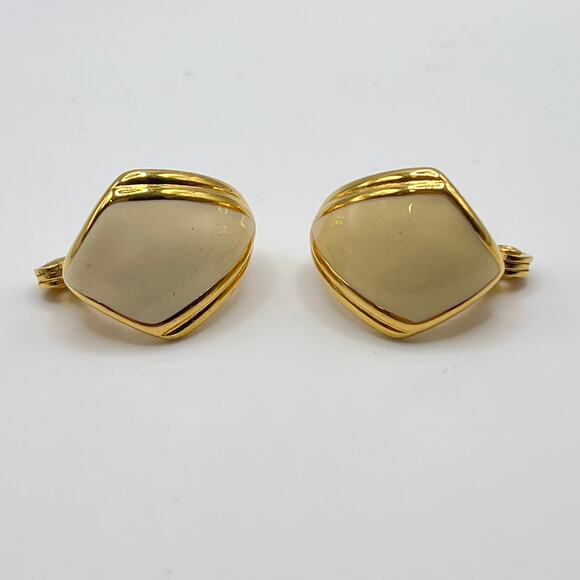 Vintage Monet Clip On Earrings Gold Tone Ivory White Enamel Diamond Shape - Picture 2 of 5